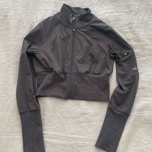 ALO Yoga Cropped Zip Jacket. Size M